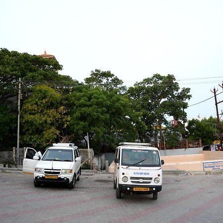 Sri Vinayaga Residency Hotel Rameshwaram Ngoại thất bức ảnh